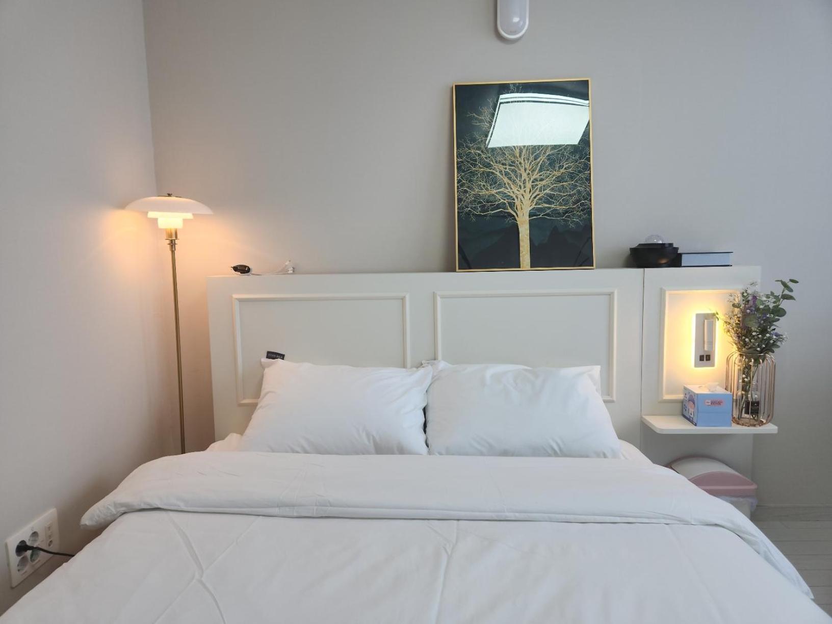 Daegu Star B&B Dsr Hotel Lily Guestroom ภายนอก รูปภาพ